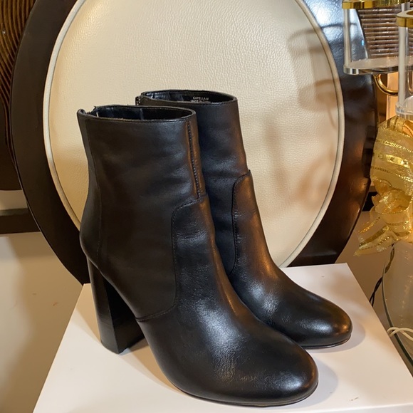 Beautiful French connection boots fairly used. - Picture 9 of 9